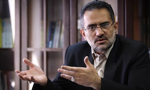 ادامه انتقادات به حقوق های نجومی/برنامه رییسی برای جلوگیری از پرداخت های نجومی از زبان حسینی