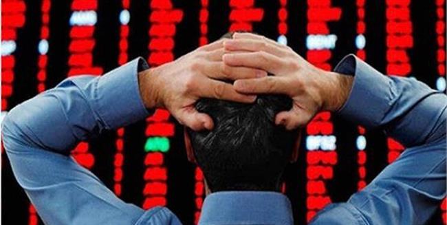 سهامداران پول خود را از بازار سرمایه خارج کردند؟