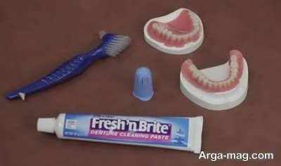 تمیز کردن و رفع جرم در دندان های مصنوعی