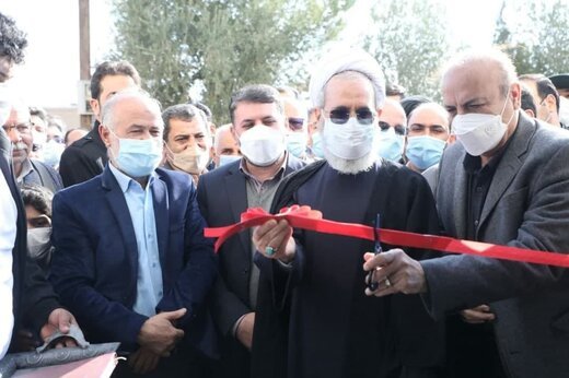 افتتاح بزرگترین سالن ورزشی استان در میبد
