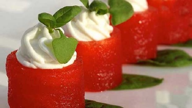 طرز تهیه 20 خوراکی جدید برای شب یلدا