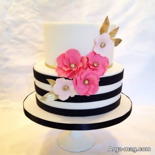 تزئین کیک با گل 