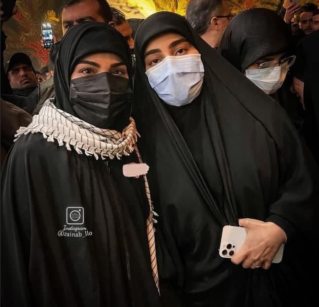 قاسم سلیمانی، همچنان بحث داغ فضای مجازی است/ یک گوشی زینب سلیمانی را ترند گوگل کرد/ تهدید ترامپ توسط رئیسی مورد توجه کاربران در گوگل/ چرا اسنپ کار بالا نمی آید؛ سوال کاربران از گوگل! قاسم سلیمانی، همچنان بحث داغ فضای مجازی است/ یک گوشی زینب سلیمانی را ترند گوگل کرد/ تهدید ترامپ توسط رئیسی مورد توجه کاربران در گوگل/ چرا اسنپ کار بالا نمی آید؛ سوال کاربران از گوگل!