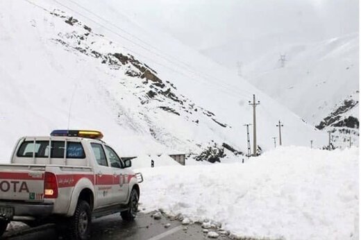 بارش برف و باران در جاده‌ها؛ 46 محور مسدود شدند