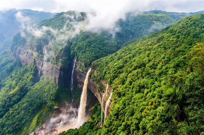 Nohkalikai Falls, India