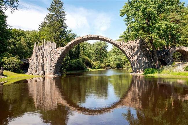 Rakotz bridge, Gablenz, Saxony, Germany