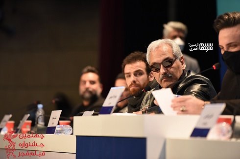 مهران مدیری در نشست خبری فیلم خائن کشی جشنواره فجر 1400