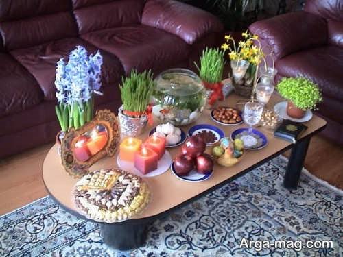 هفت سین سنتی و ساده روی میز 