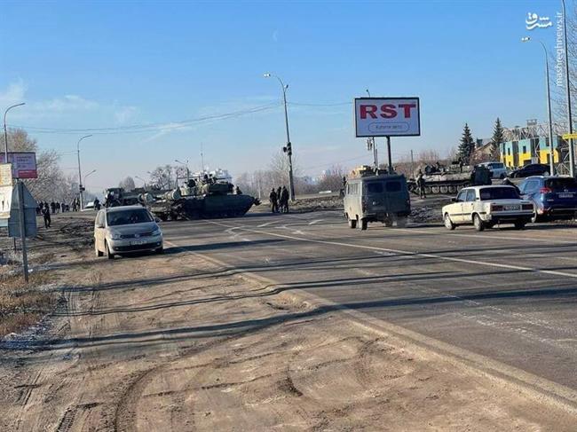 آغاز حمله سراسری ارتش سرخ به خاک اوکراین/ موج سنگین حملات با موشک کروز و بالستیک به پایگاه های هوایی اوکراین/ صدها نظامی اوکراینی در موج اولیه حملات هوایی روسیه کشته شدند +نقشه و تصاویر