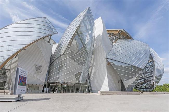 Fondation Louis Vuitton, Paris, France