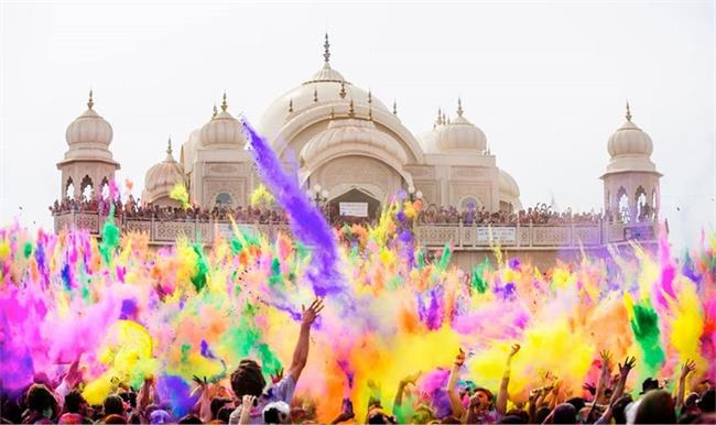 جشن هولی در هند