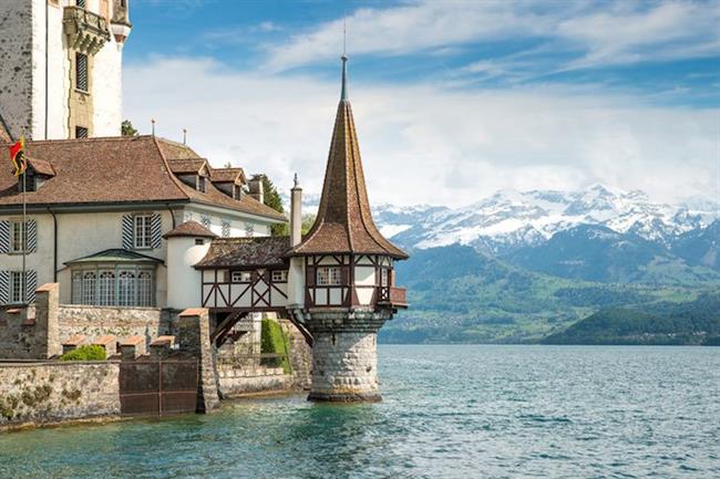 Oberhofen Castle