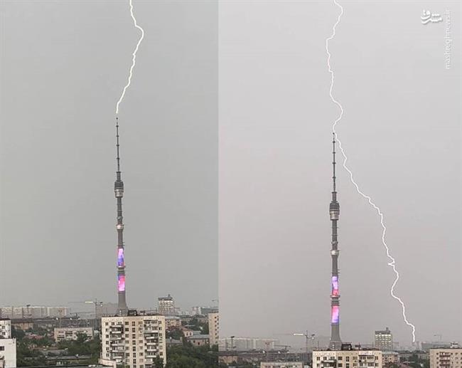 لحظه برخورد صاعقه با یک آسمان خراش