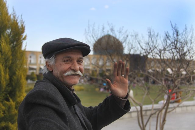 سخنان مهم رییس کانون بازنشستگی درباره حقوق بازنشستگان/ بالاخره مردادماه حقوق بازنشستگان بالا میرود؟