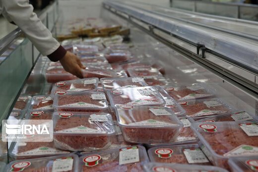مصرف سرانه گوشت کارگران ایران به سه کیلو در سال رسیده چین به 53 کیلو!