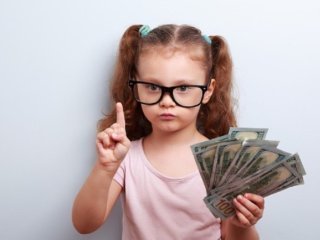 تکنیک‌های صحیح پول توجیبی دادن به بچه‌ها