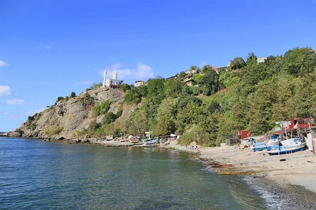 Anadolu Feneri Beach