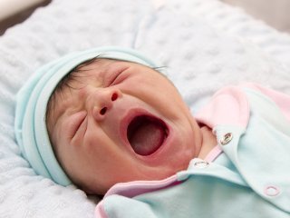 5دقیقه‌ای گریه نوزادتان را بند آورید!