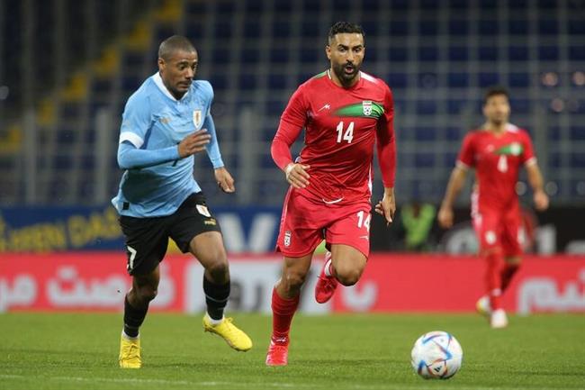ایران می‌تواند از گروهش صعود کند/ کی‌روش در بازی با اروگوئه نمره قبولی گرفت