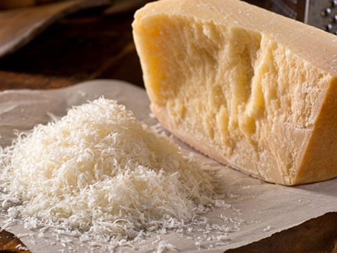 پنیر,کاربرد انواع پنیر در آشپزی,موارد استفاده پنیر های مختلف در آشپزی,کاربرد پنیر پارمزان در آشپزی