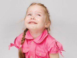 6 دلیل اصلی گریه‌کردن کودکان
