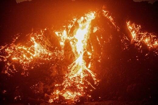 ببینید ؛ تصاویری وحشتناک از بزرگترین آتشفشان فعال جهان