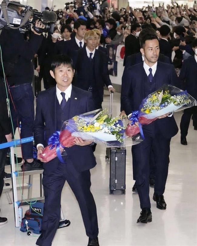 عکس ؛ استقبال جالب ژاپنی‌ها از تیم ملی کشورشان