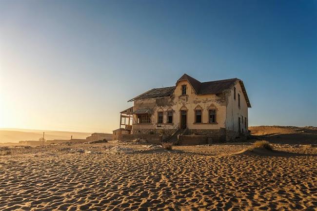 Kolmanskop Ghost Town