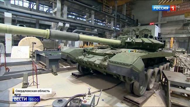 اضافه‌شدن تانک‌های ارتقاء یافته‌ی T-72B به میدان نبرد اوکراین+عکس و فیلم