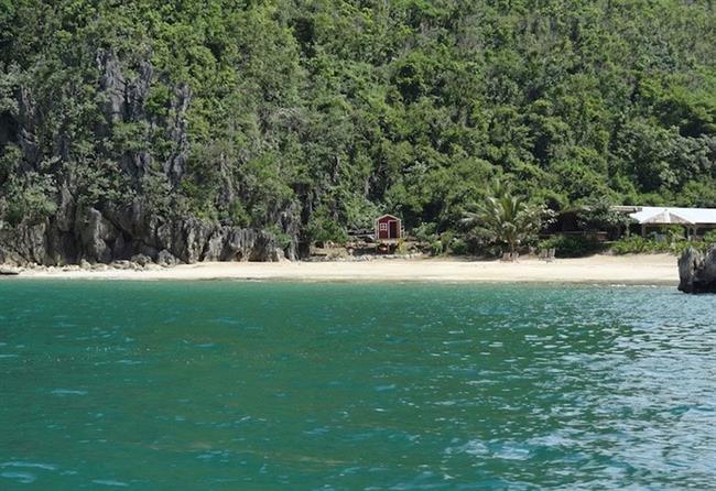 Gota Beach, Camarines Sur