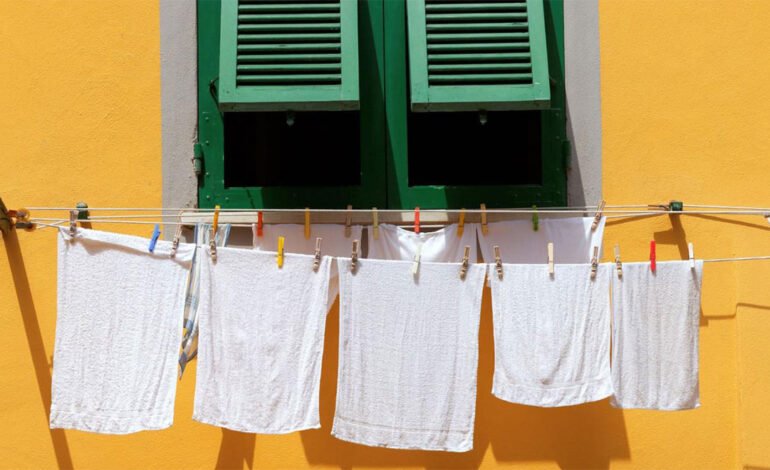 برای خشک کردن لباس‌ها خشک‌کن یا بند رخت بهتر است؟