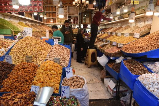 عرضه آجیل‌های تقلبی در میادین تره‌بار/ خشکسالی دلیل جدید گرانی ها حتی پسته!