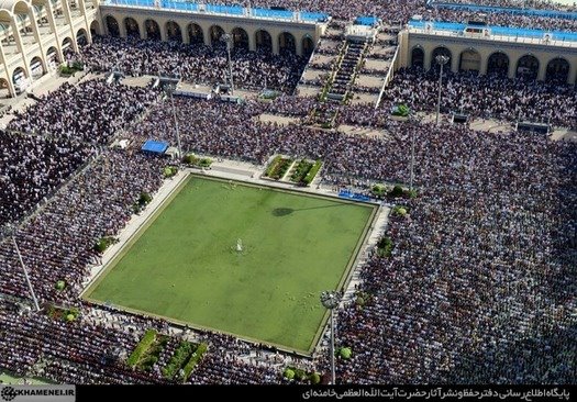 اقامه نماز عیدفطر به امامت رهبر انقلاب