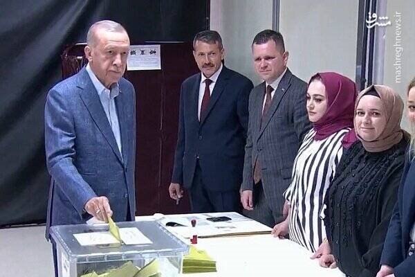 انتخابات ریاست جمهوری و پارلمان ترکیه در اوج هیجان/ آیا امپراتوری 20 ساله اردوغان به پایان می‌رسد؟ +تصاویر