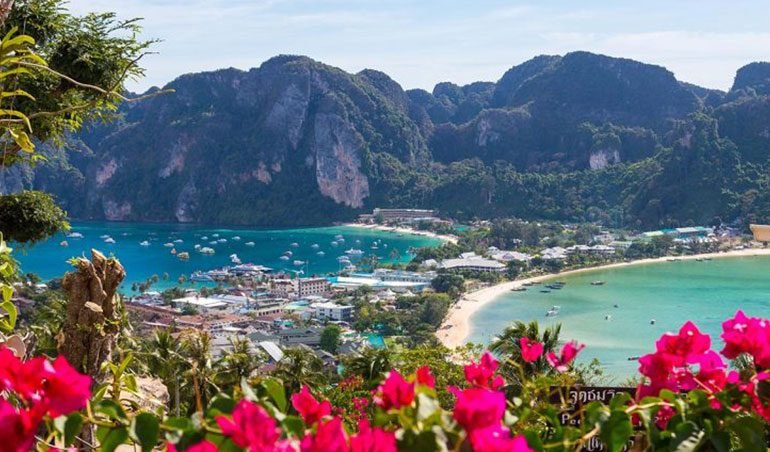 چرا باید به تایلند سفر کرد؟