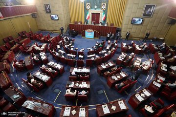 غیبت محسوس علم الهدی و آملی لاریجانی در جلسه امروز مجلس خبرگان رهبری