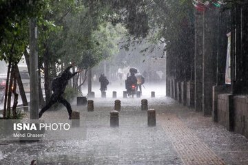 هشدار و آماده‌باش هلال احمر برای بارش شدید باران در این 2 استان