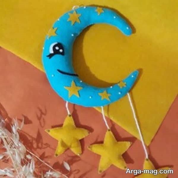 کار هنری کودکانه به شکل ماه