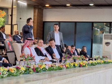 درخواست مالک نساجی از رییس جمهور: یک ورزشگاه هم در مازندران بسازید