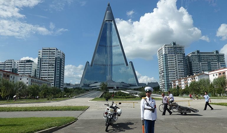 داستان شگفت‌انگیز و مرموز هتل ریوگیونگ در کره شمالی