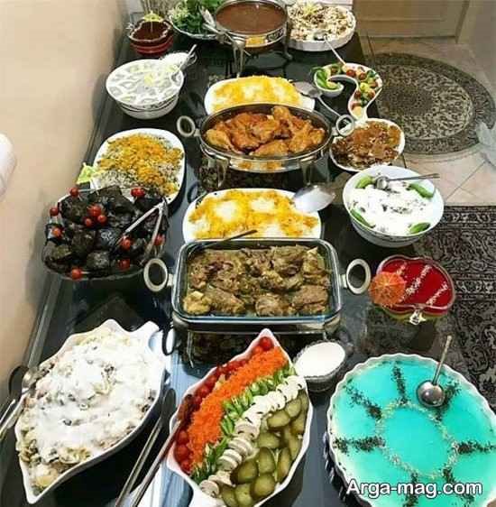 ساده ترین تزیین میز شام