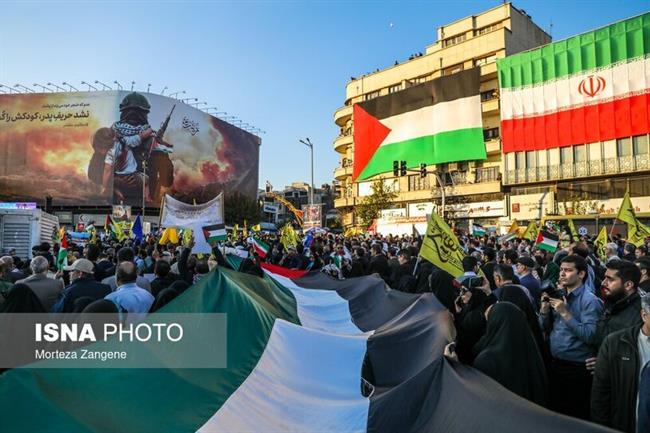 راهپیمایی مردم تهران در حمایت از کودکان و زنان مظلوم غزه