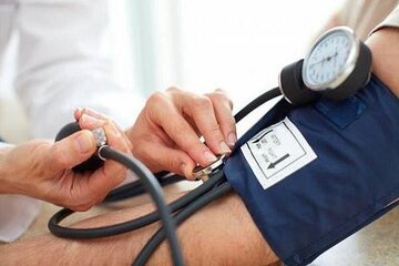 13 راهکار خانگی و ساده برای کاهش فشارخون