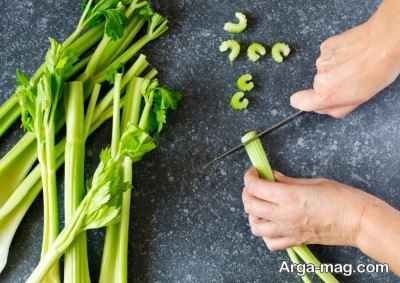 تعبیر خرد کردن کرفس