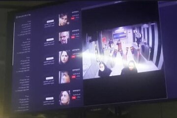 توضیحات روابط عمومی فرمانداری مشهد/ اطلاعات خاصی نبود فقط سن و جنسیت افراد روی مانیتور مترو نشان داده می‌شد!