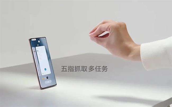 قفل پیشرفته گوشی ارزان قیمت با اسکن کف دست/ عکس
