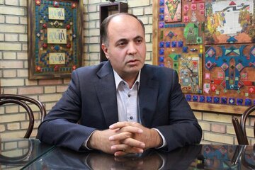 نوری قزلجه: فساد چای دبش بدون مخفی کاری پیگیری شود /دولت رئیسی ادعای ضدفساد بودن داشت اما دیدیم که لنگ می زند