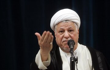 عکسی دیده نشده از آیت الله هاشمی و علی لاریجانی /گفتم خودشان باشند و کارها هزینه‌بر نباشد