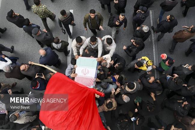 تشییع پیکر 2 شهید حادثه تروریستی کرمان و شهید دفاع مقدس در مشهد