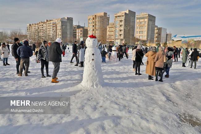 جشنواره یک روز داغ برفی در اردبیل